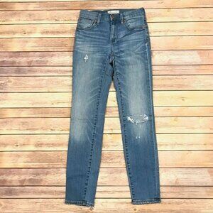 Madewell 9 Inch High Riser Skinny Jeans in Sadie Distressed Light Wash